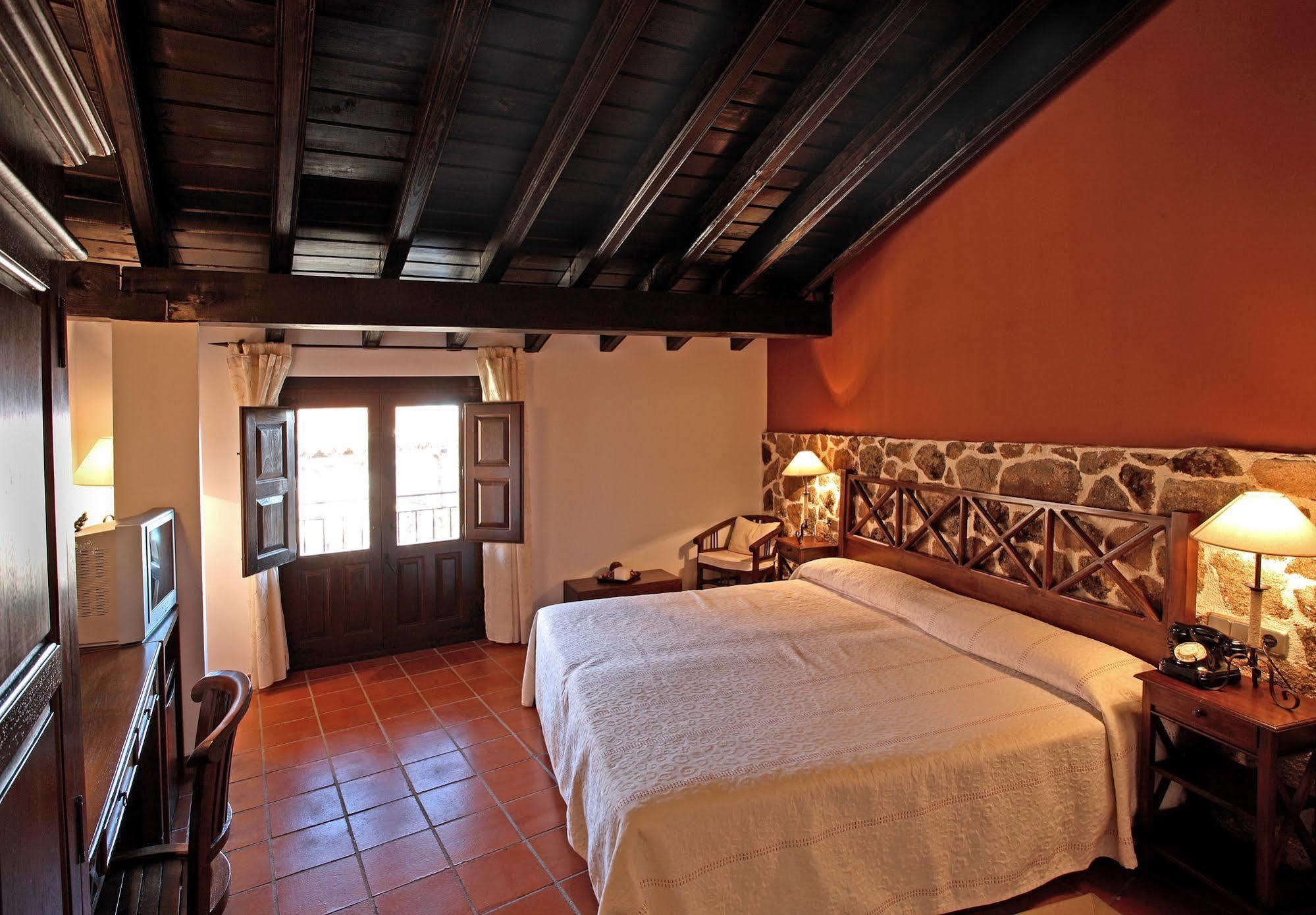 Hotel Spa Villa De מוגאראז מראה חיצוני תמונה
